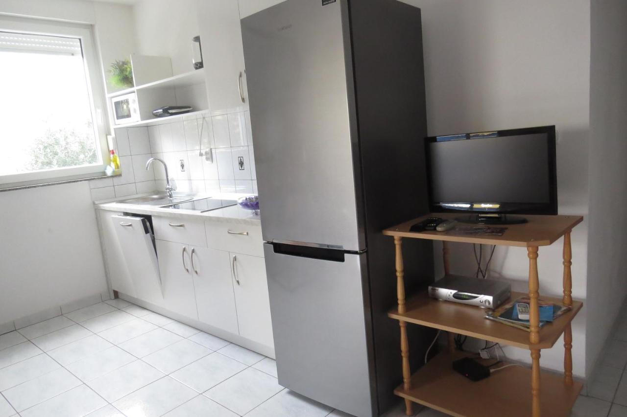 Appartamento Modra Kuca Mandre Esterno foto