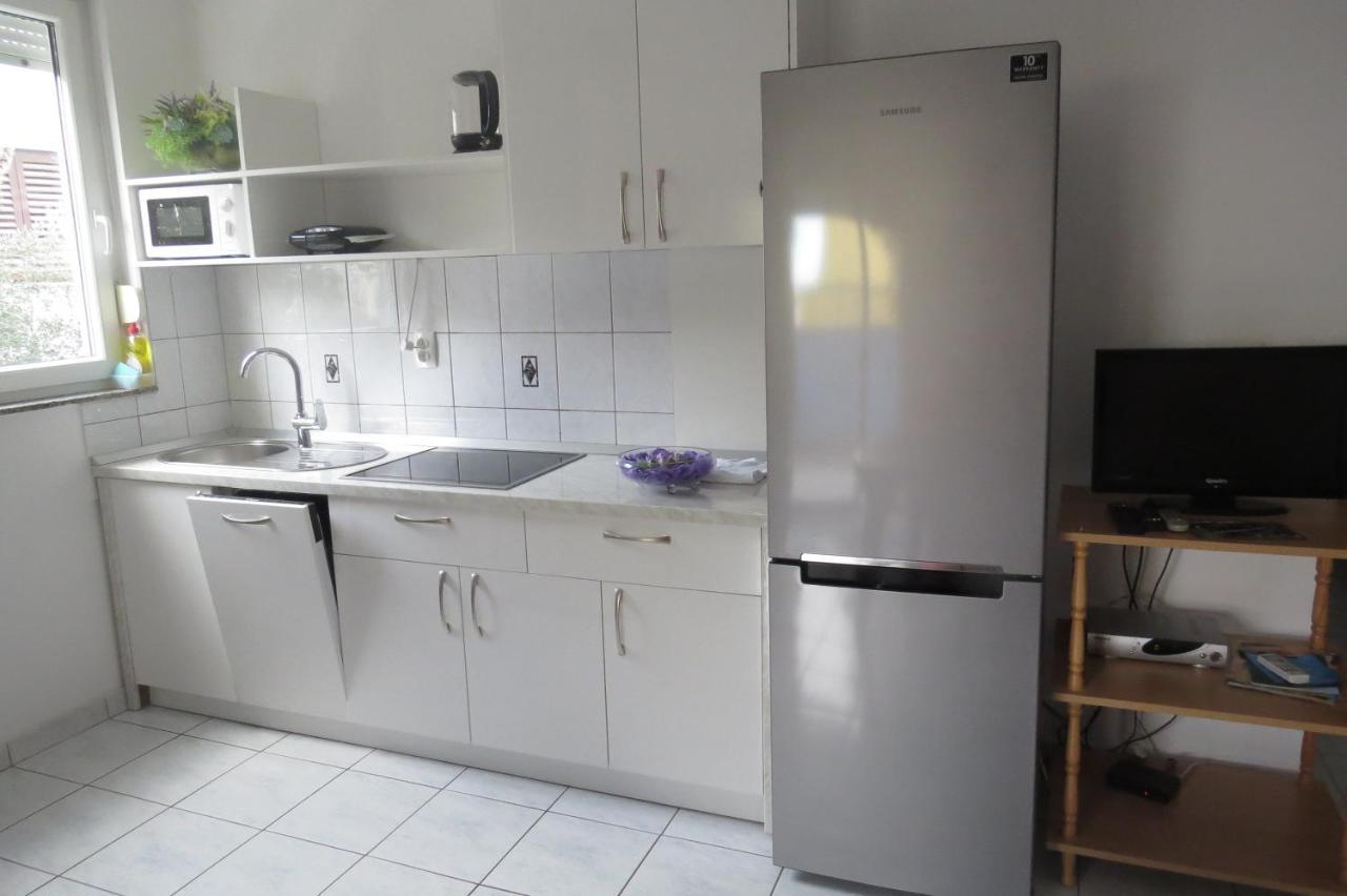 Appartamento Modra Kuca Mandre Esterno foto