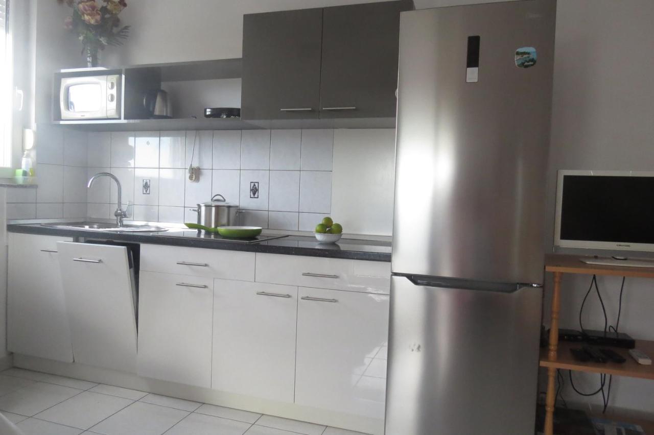 Appartamento Modra Kuca Mandre Esterno foto